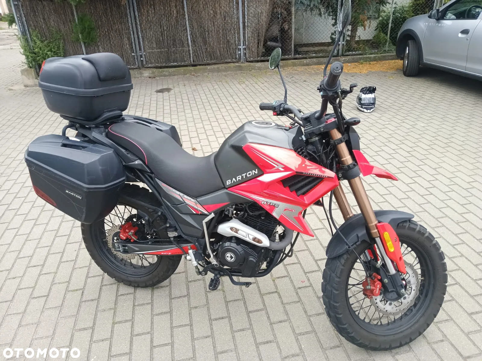 Barton Hyper