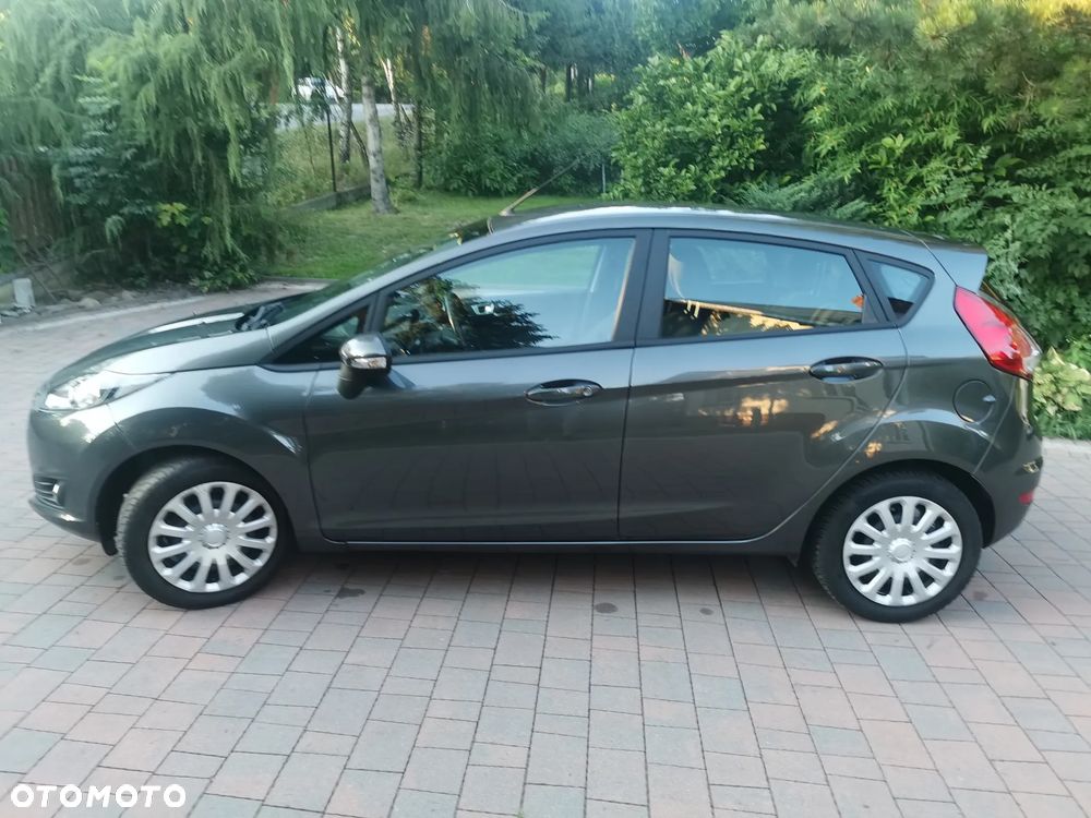 Ford Fiesta 1.4 Ghia - 5