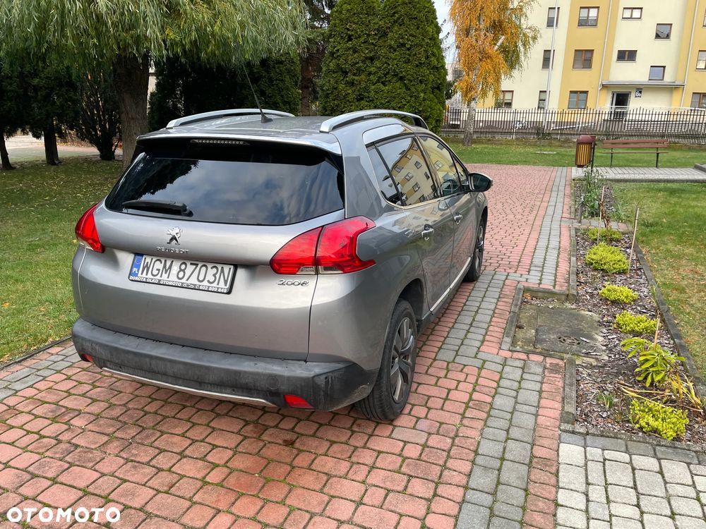 Peugeot 2008 PureTech 110 Stop&Start EAT6 Allure - 8