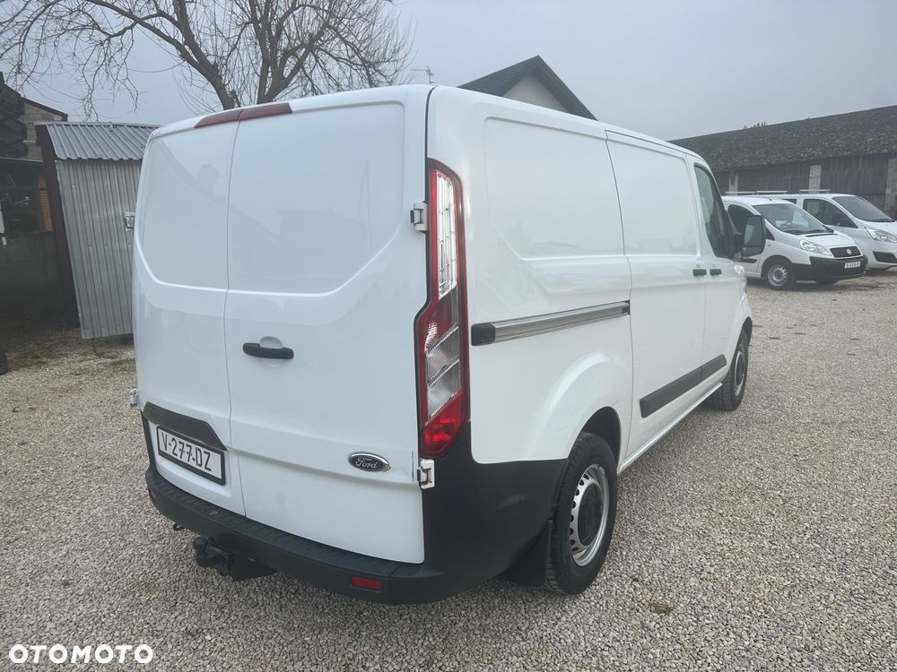 Ford Transit Custom - 7