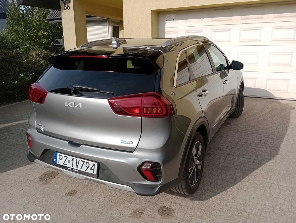 Kia Niro 1.6 GDI Plug-in Hybrid L - 8
