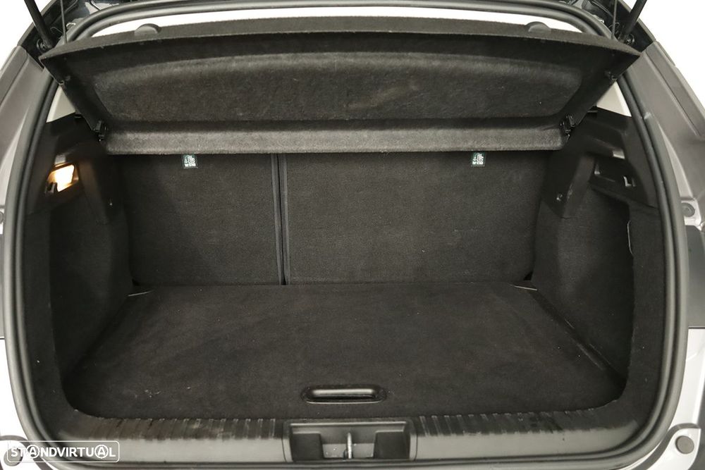 Renault Captur 1.0 TCe Techno - 25