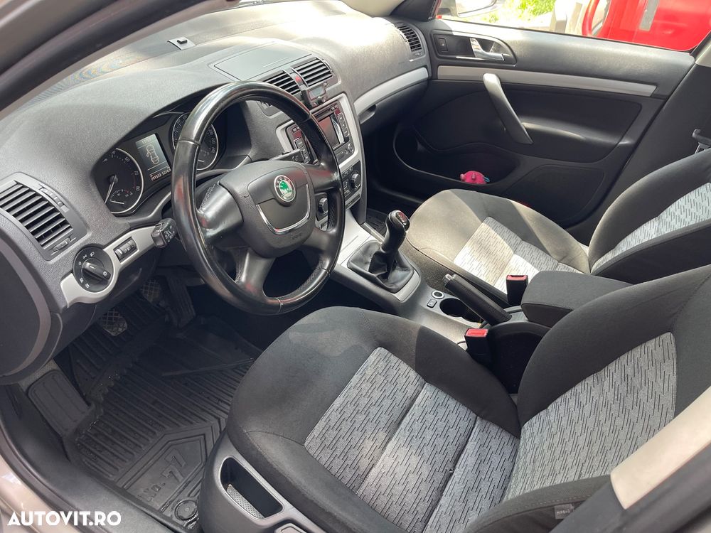 Skoda Octavia 1.4 TSI Elegance - 7