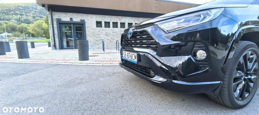 Toyota RAV4 2.5 Hybrid Black Edition by JBL 4x4 - 7
