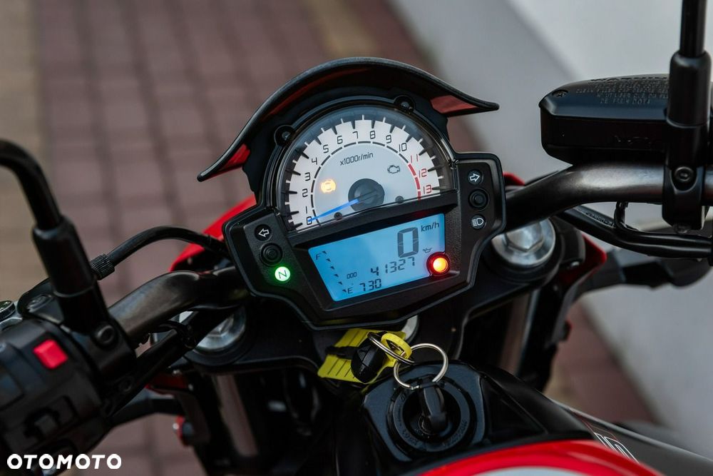 Kawasaki ER - 7