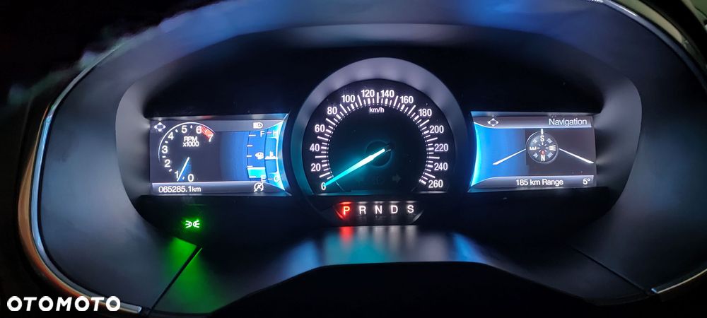 Ford Edge 2.0 EcoBlue Bi-Turbo 4x4 Titanium - 25