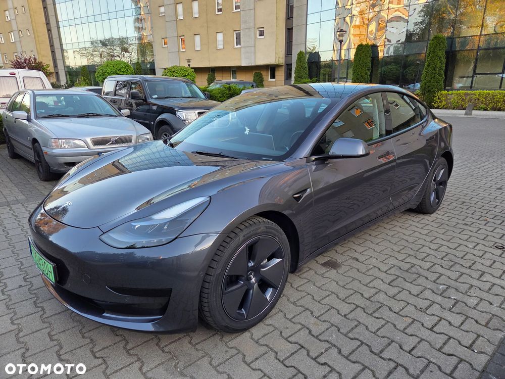 Tesla Model 3 Standard Reichweite Plus Hinterradantrieb - 1