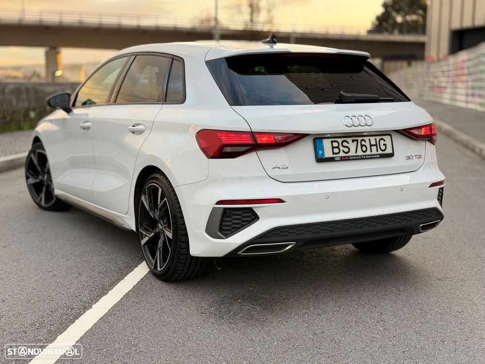 Audi A3 Sportback 30 TDI S tronic S line - 2
