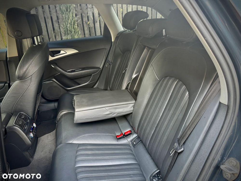 Audi A6 Avant 2.0 TDI Ultra S tronic - 16