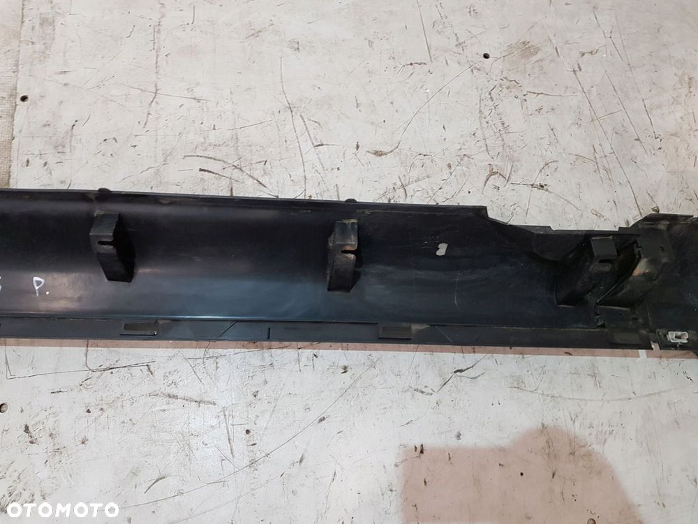 listwa nakładka progowa prawa 31294849 volvo xc60 i 3.2b eu 12 rok - 12