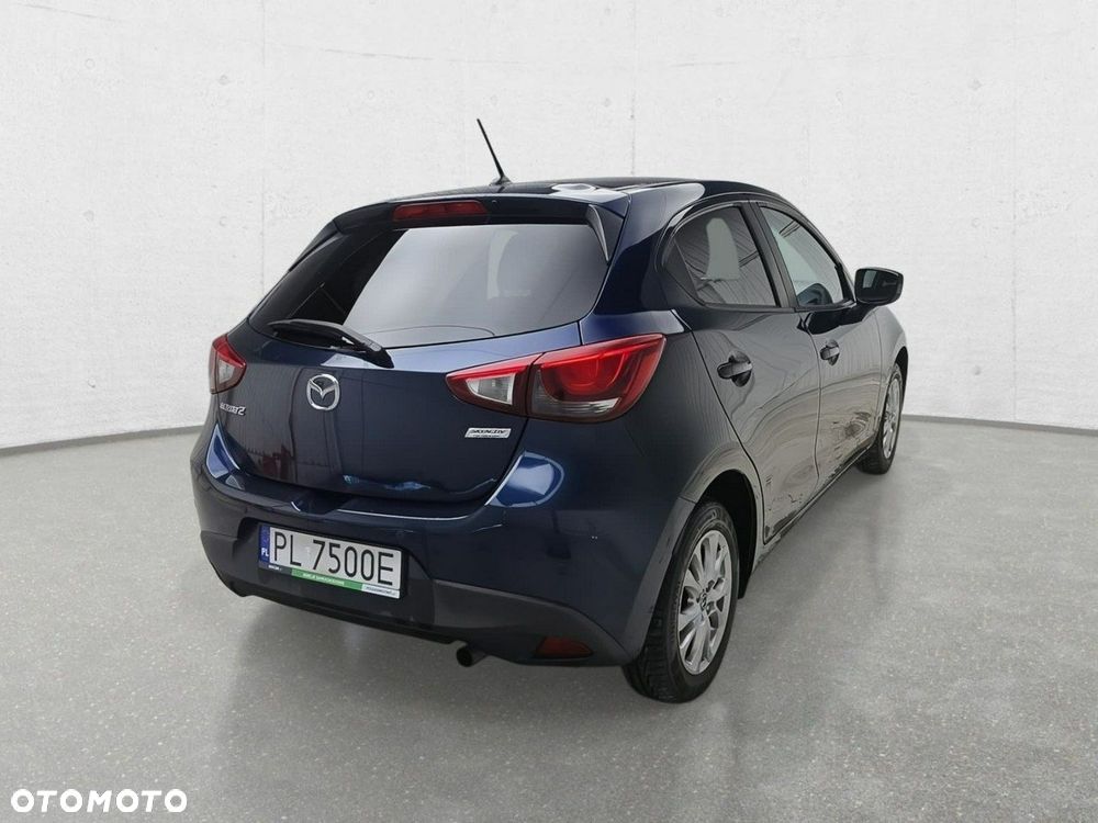 Mazda 2 - 5