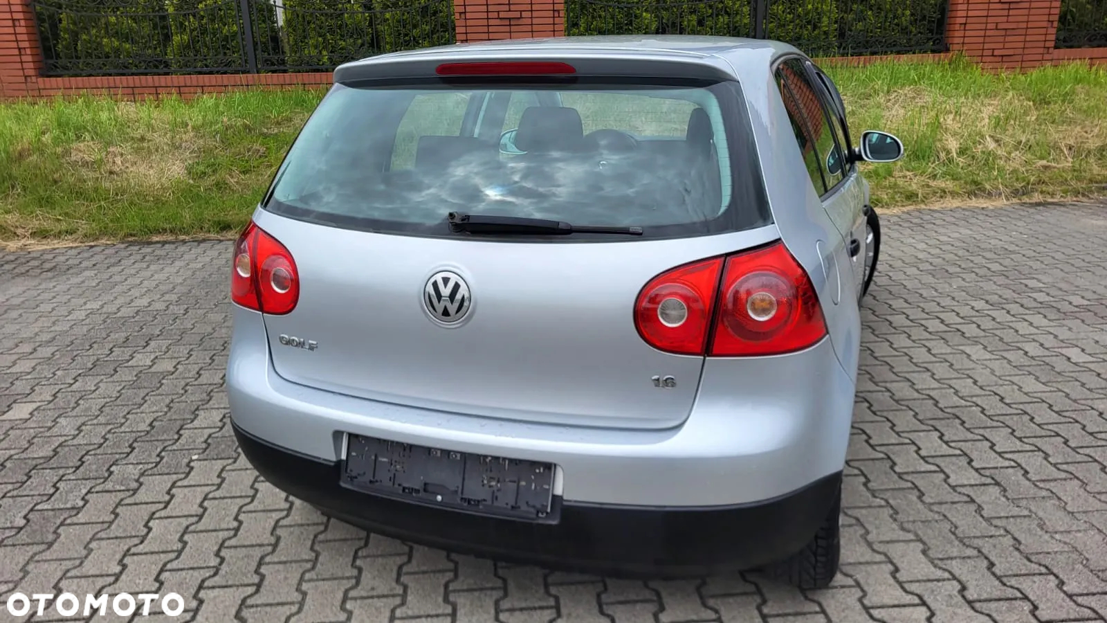 Volkswagen Golf 1.6 Trendline - 26