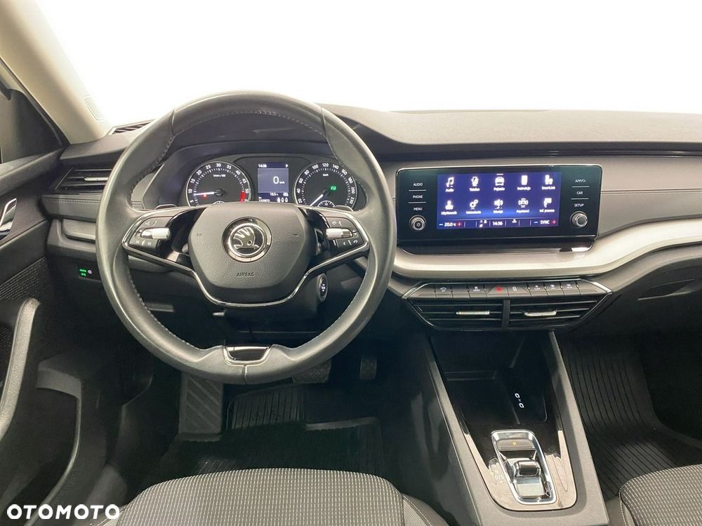 Skoda Octavia - 10