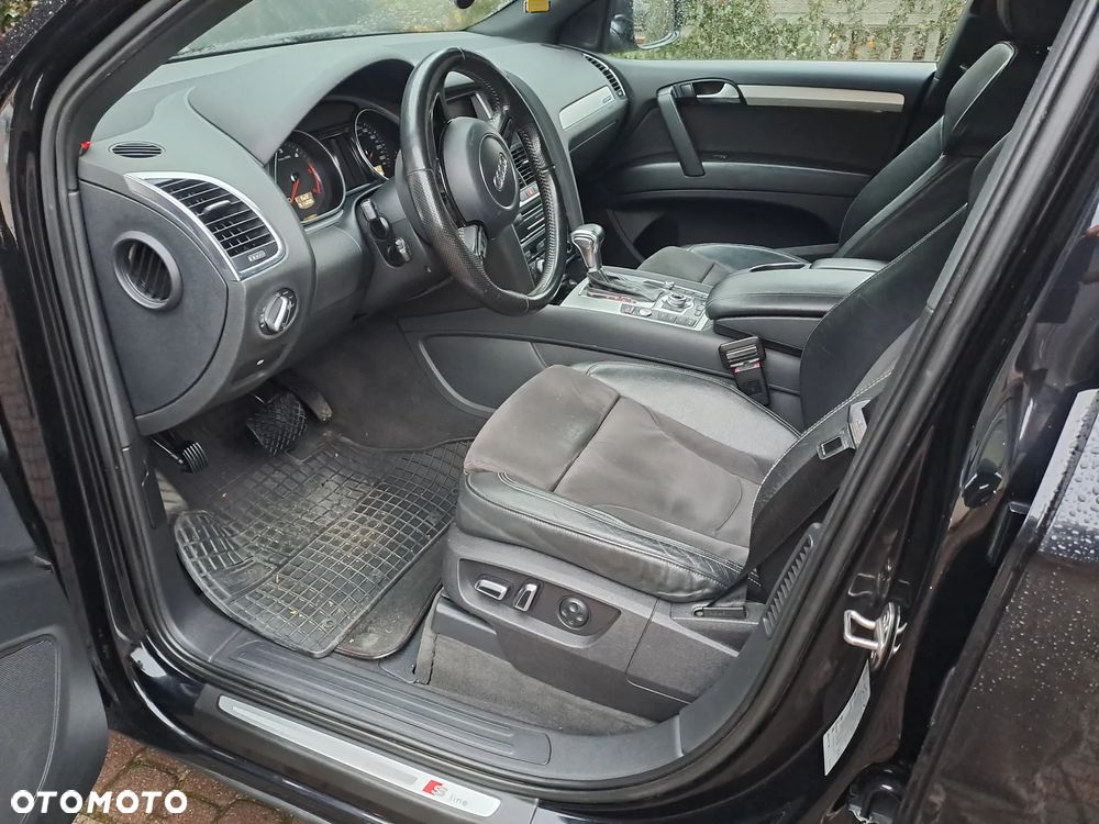 Audi Q7 3.0 TDI DPF clean diesel Quattro Tiptronic - 14