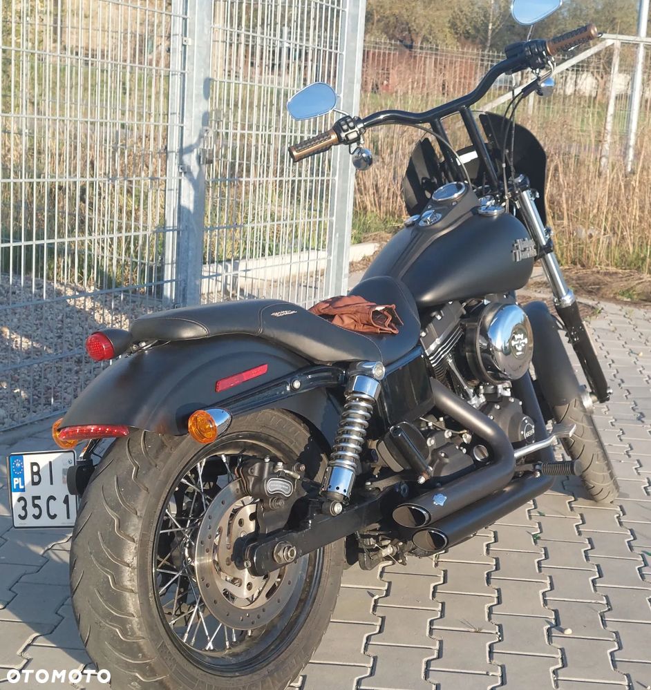 Harley-Davidson Dyna Street Bob - 3