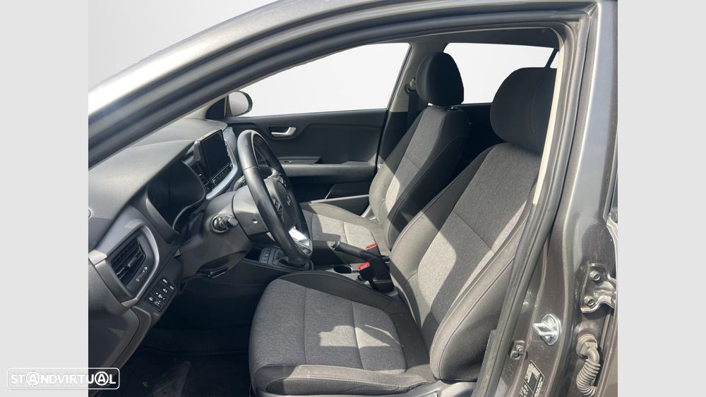 Kia Stonic 1.2 Dynamic - 10