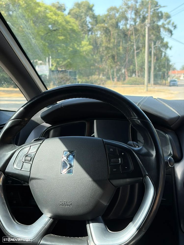 Citroën DS5 2.0 HDi Hy4 So Chic CMP6 102g - 21
