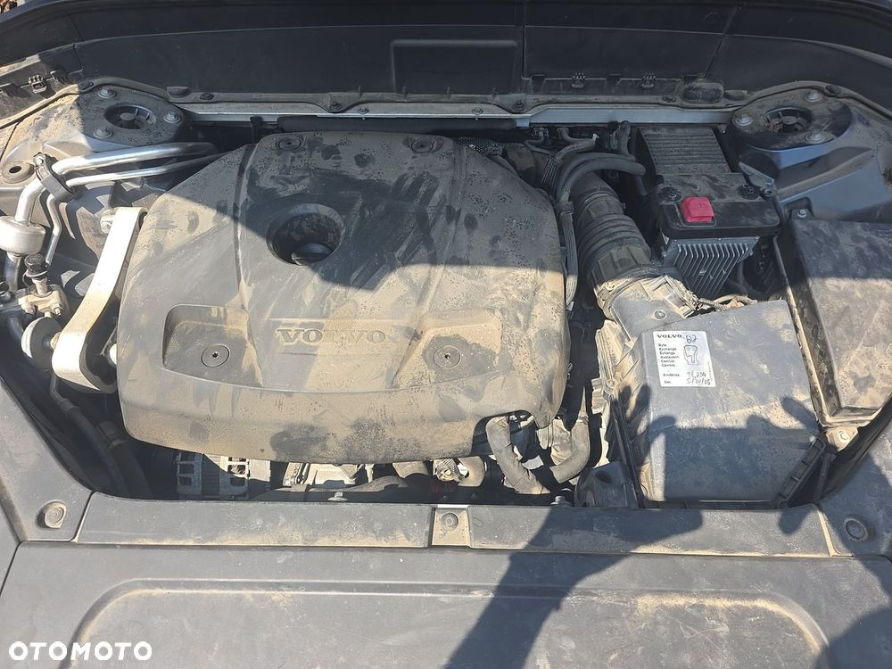 Volvo XC 90 - 16