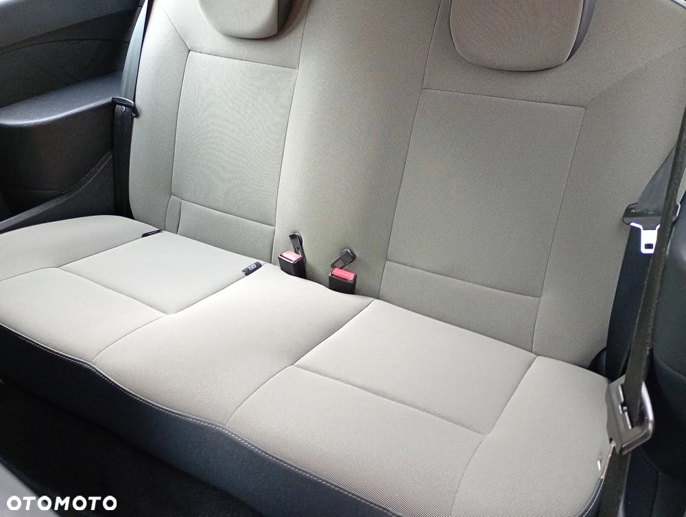 Renault Twingo 1.2 LEV 16V 75 Yahoo - 6