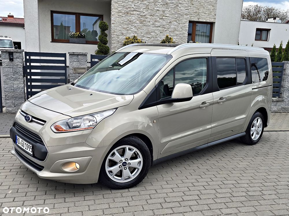 Ford Tourneo Connect Grand - 23