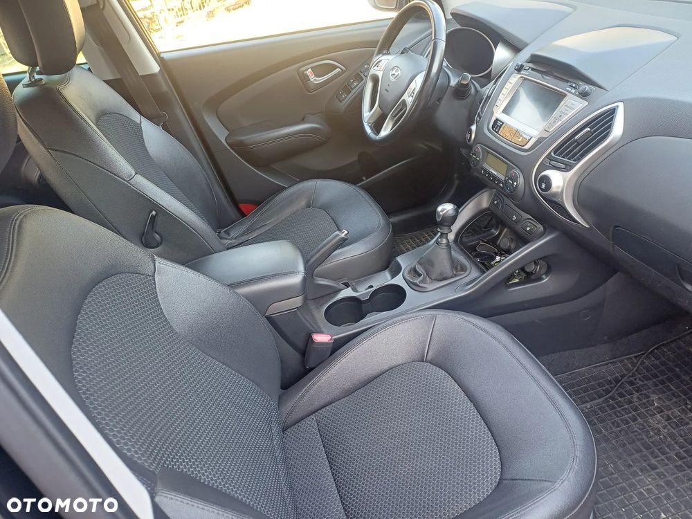 Hyundai ix35 1.7 CRDi Premium 2WD - 9