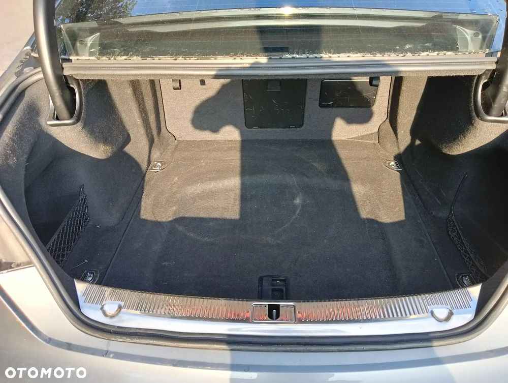 Audi A8 3.0 TFSI Quattro tiptronic - 32