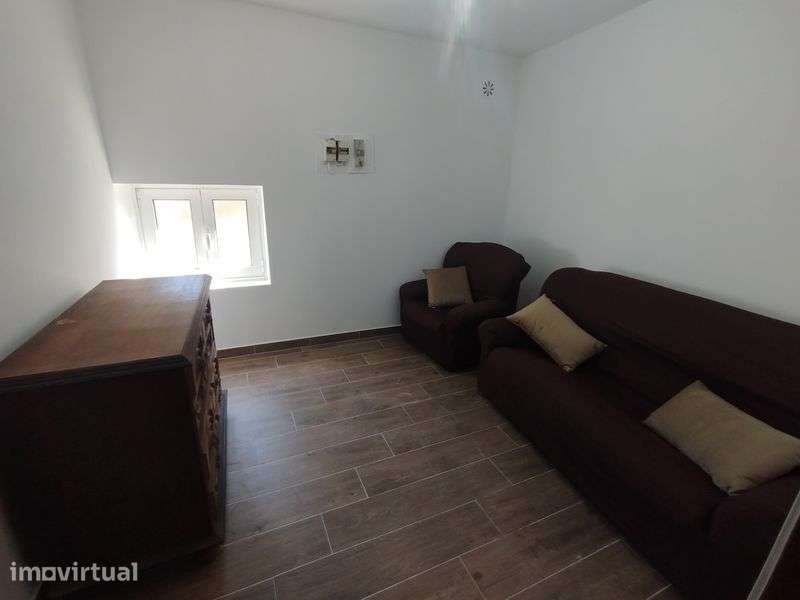 Arrendar  casa T3 em vila - Grande imagem: 4/11