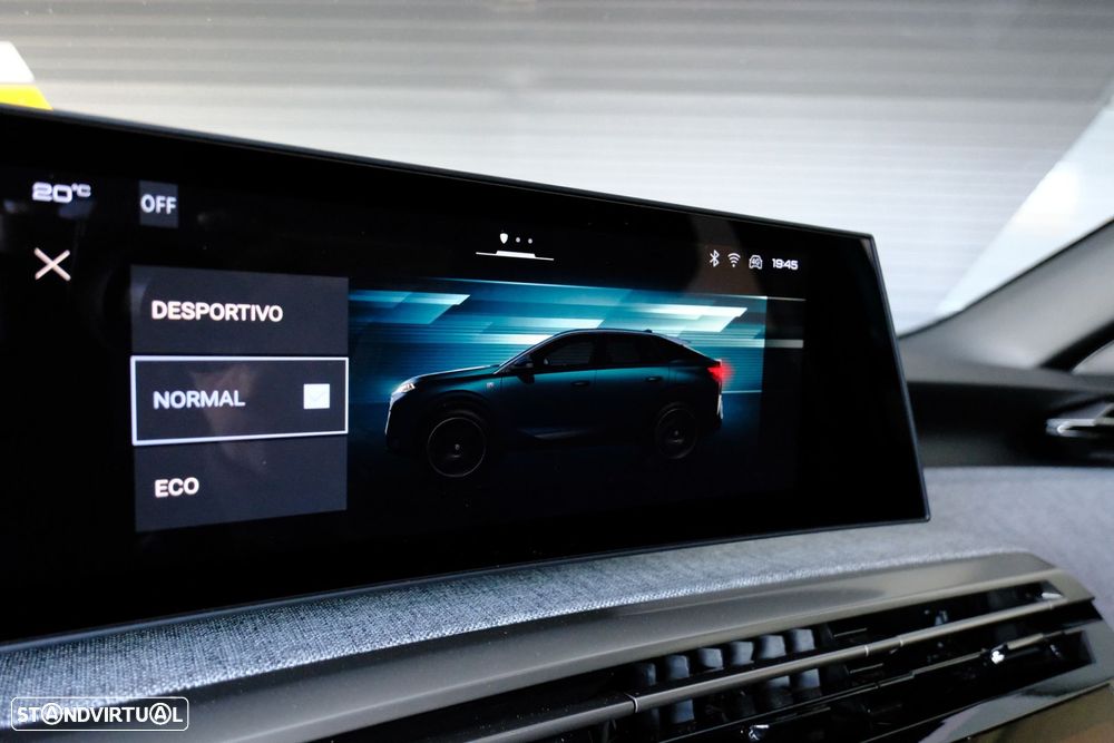 Peugeot 3008 1.2 Hybrid Allure e-DCS6 - 26