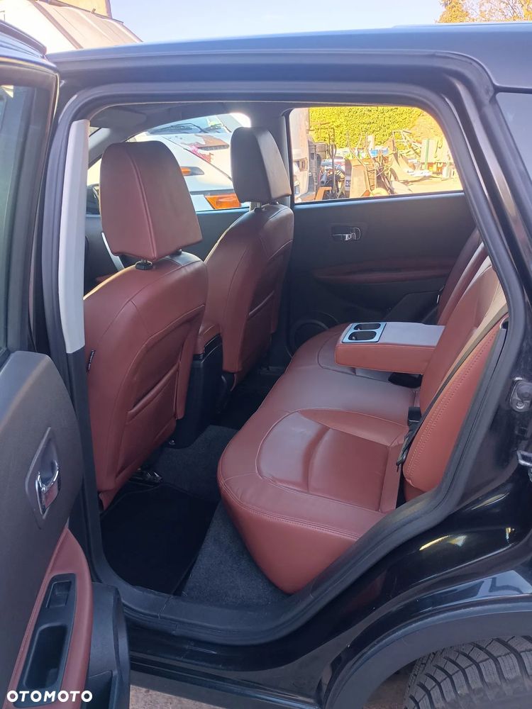 Nissan Qashqai 2.0 CVT lounge - 4