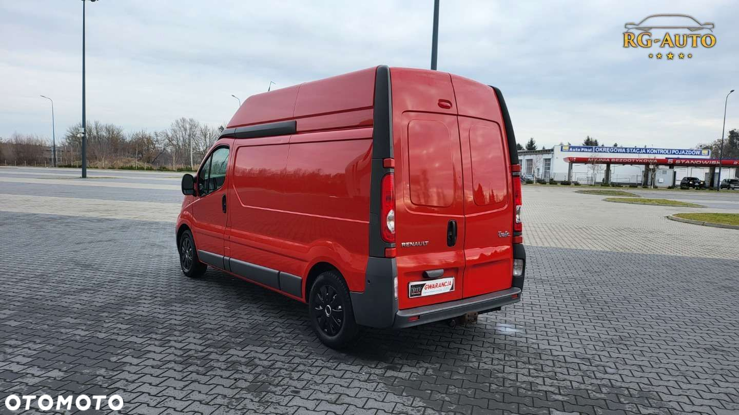 Renault Trafic L2H2 - 11