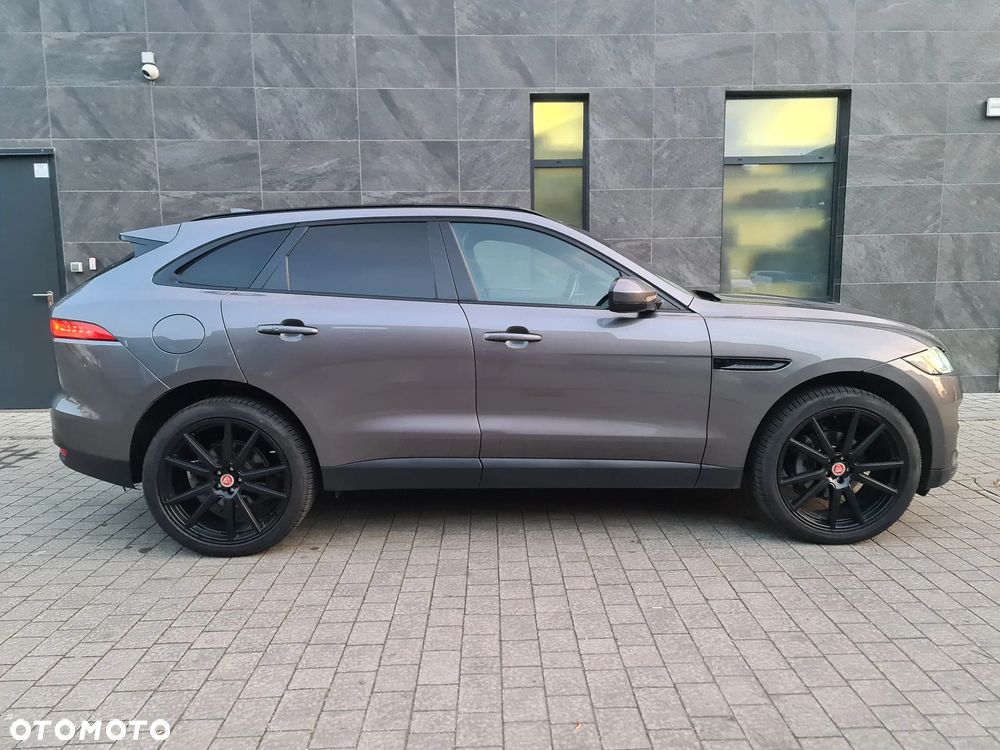 Jaguar F-Pace 2.0 i4P AWD Prestige - 12