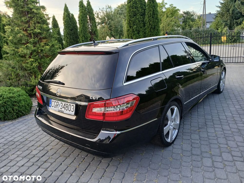 Mercedes-Benz Klasa E - 9
