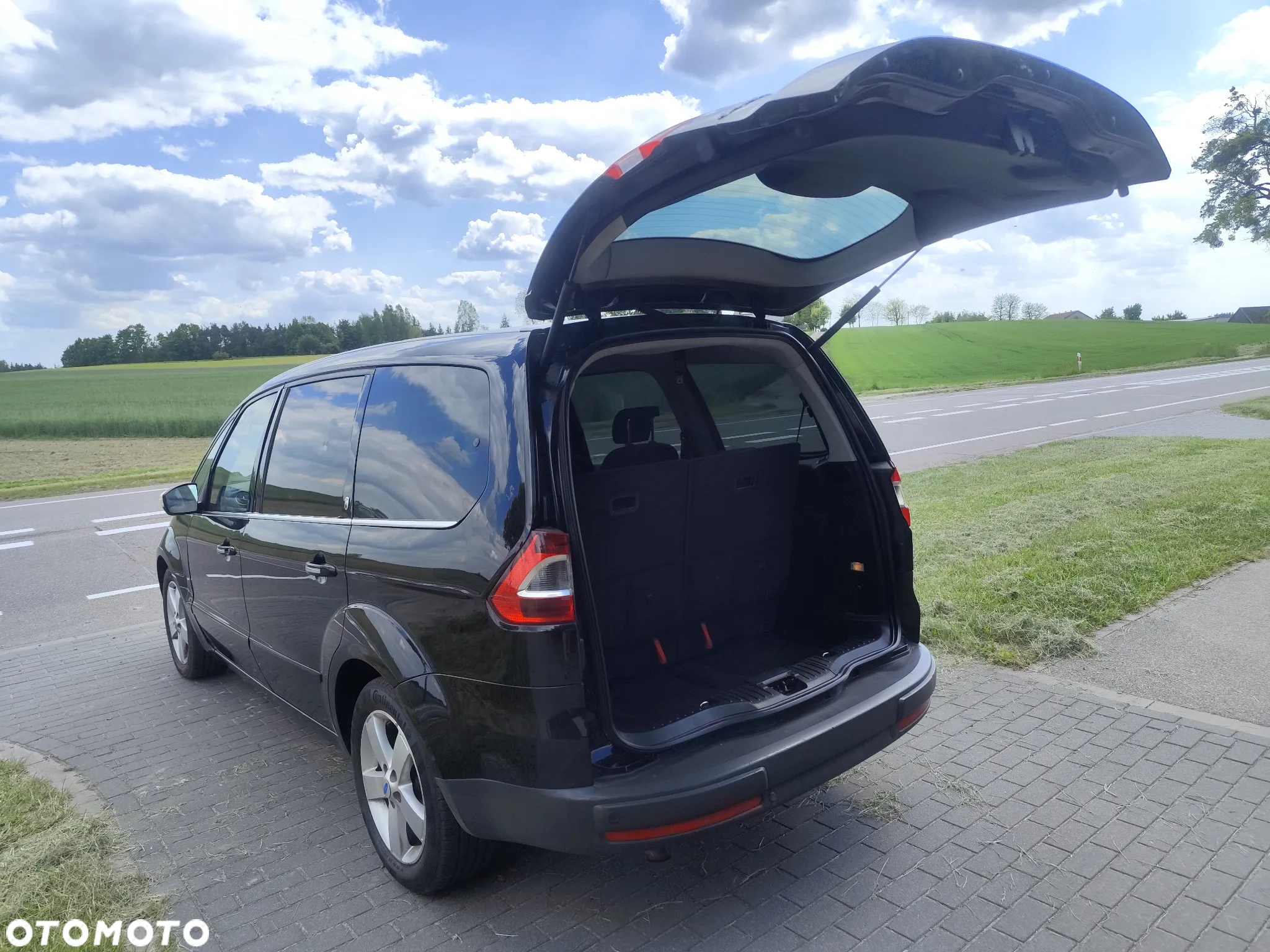 Ford Galaxy 2.0 TDCi Ghia - 40