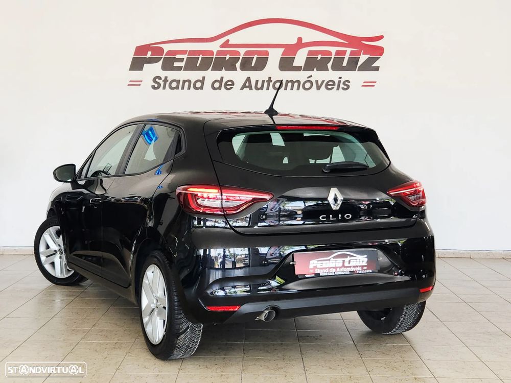 Renault Clio - 14