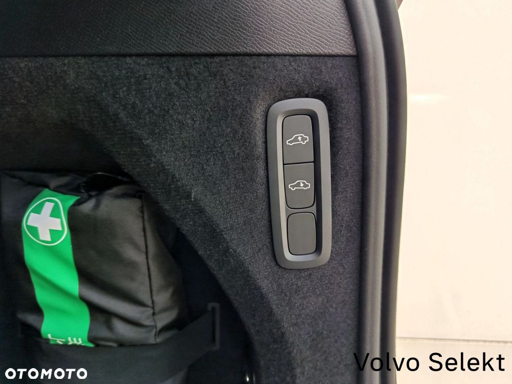 Volvo XC 90 - 27