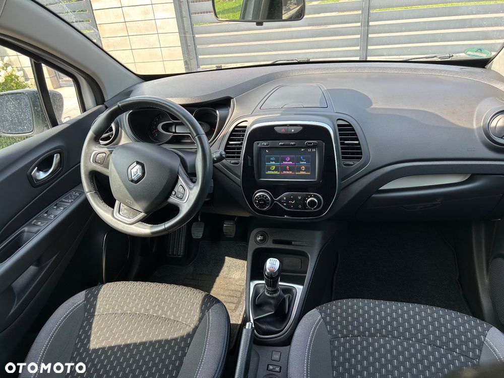 Renault Captur ENERGY TCe 120 Intens - 30