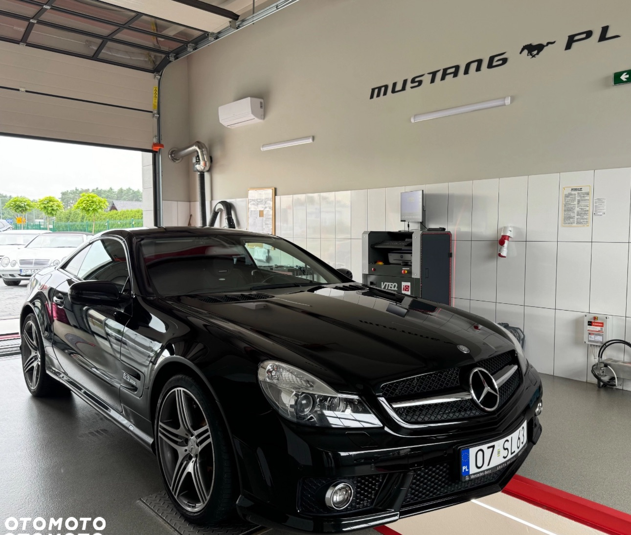 Mercedes-Benz Klasa C 63 AMG Coupe AMG SPEEDSHIFT MCT Black Series - 36