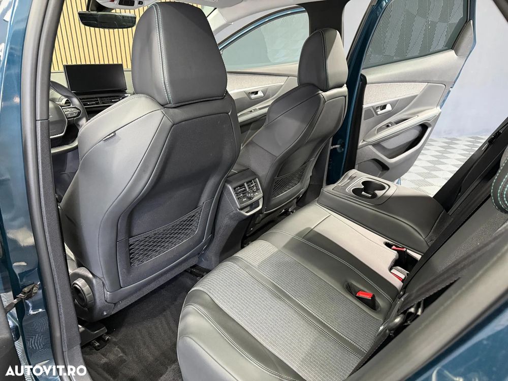 Peugeot 3008 225 e-EAT8 Allure Pack - 21