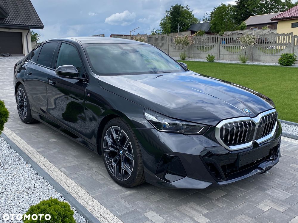 BMW Seria 5 520d xDrive - 8