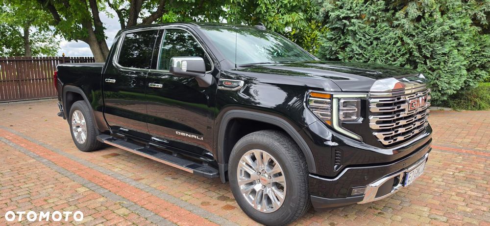 GMC Sierra - 5