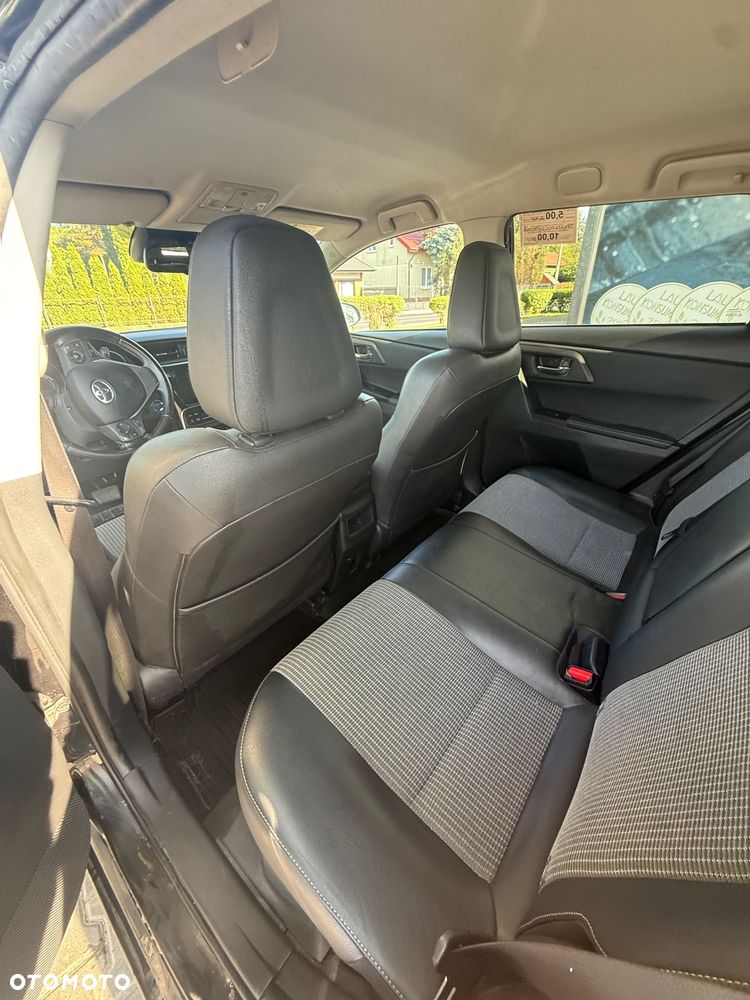 Toyota Auris Hybrid 135 Prestige - 3