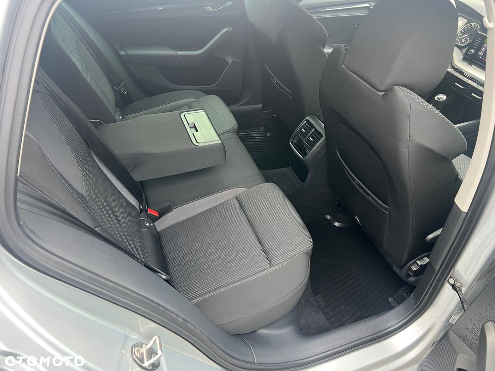 Skoda Octavia 1.5 TSI ACT Ambition - 25
