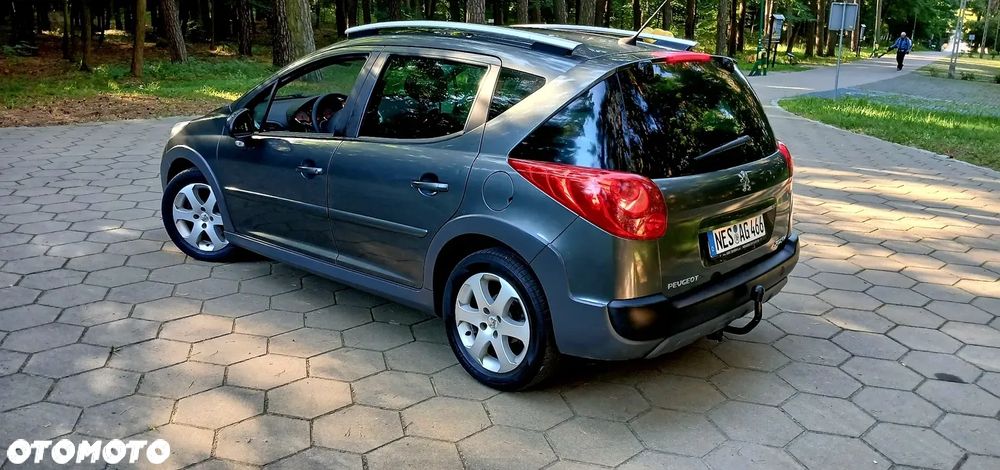 Peugeot 207 - 3