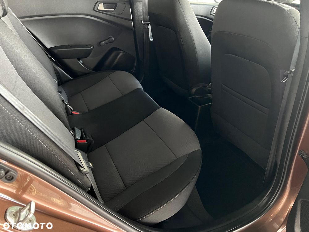 Hyundai i20 - 32