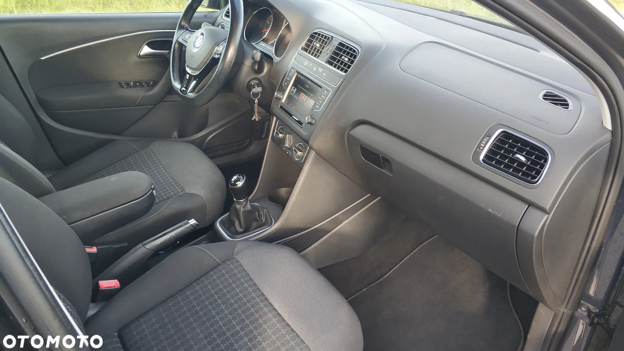 Volkswagen Polo 1.2 TSI BMT Highline - 6