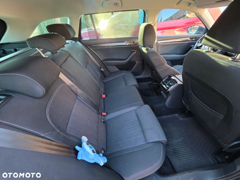 Skoda Superb 1.4 TSI Plug-In Hybrid Style DSG - 23