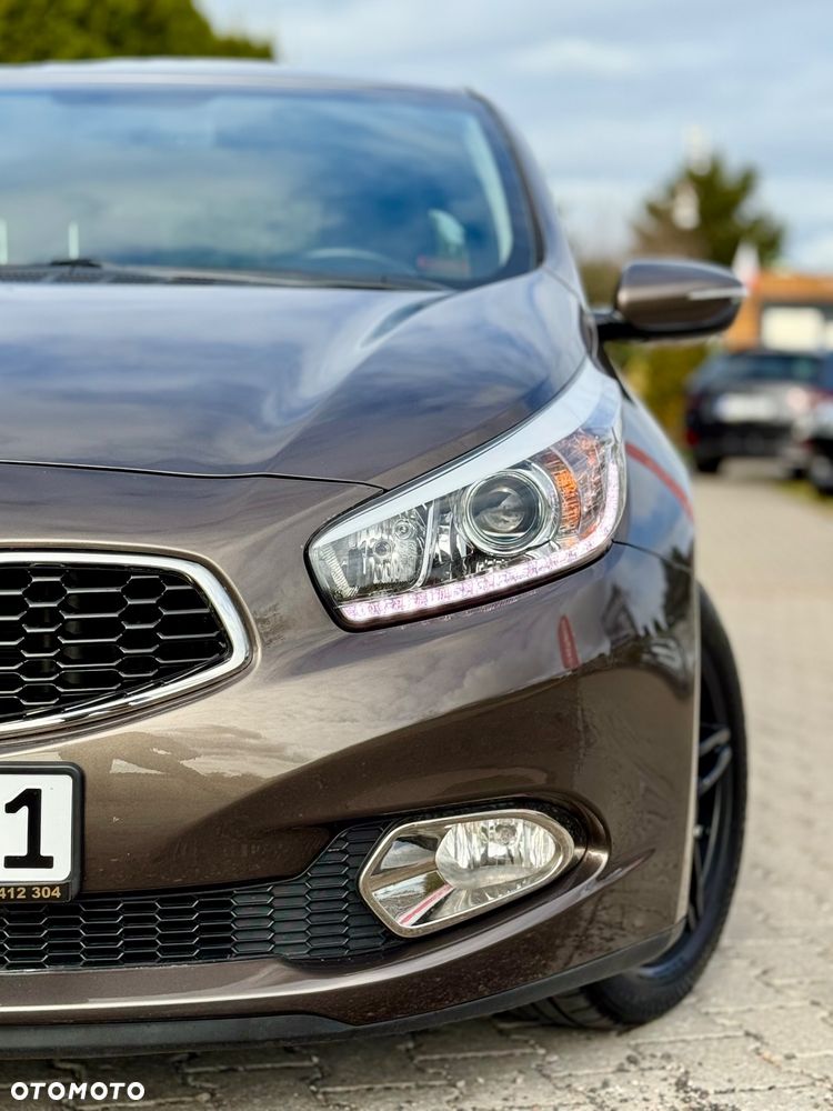 Kia Ceed Cee'd 1.6 CRDi Business Line - 6