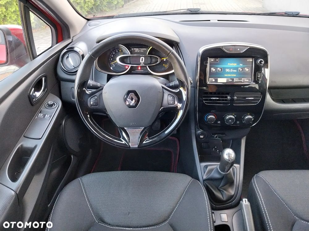 Renault Clio 1.2 16V 75 Business - 20