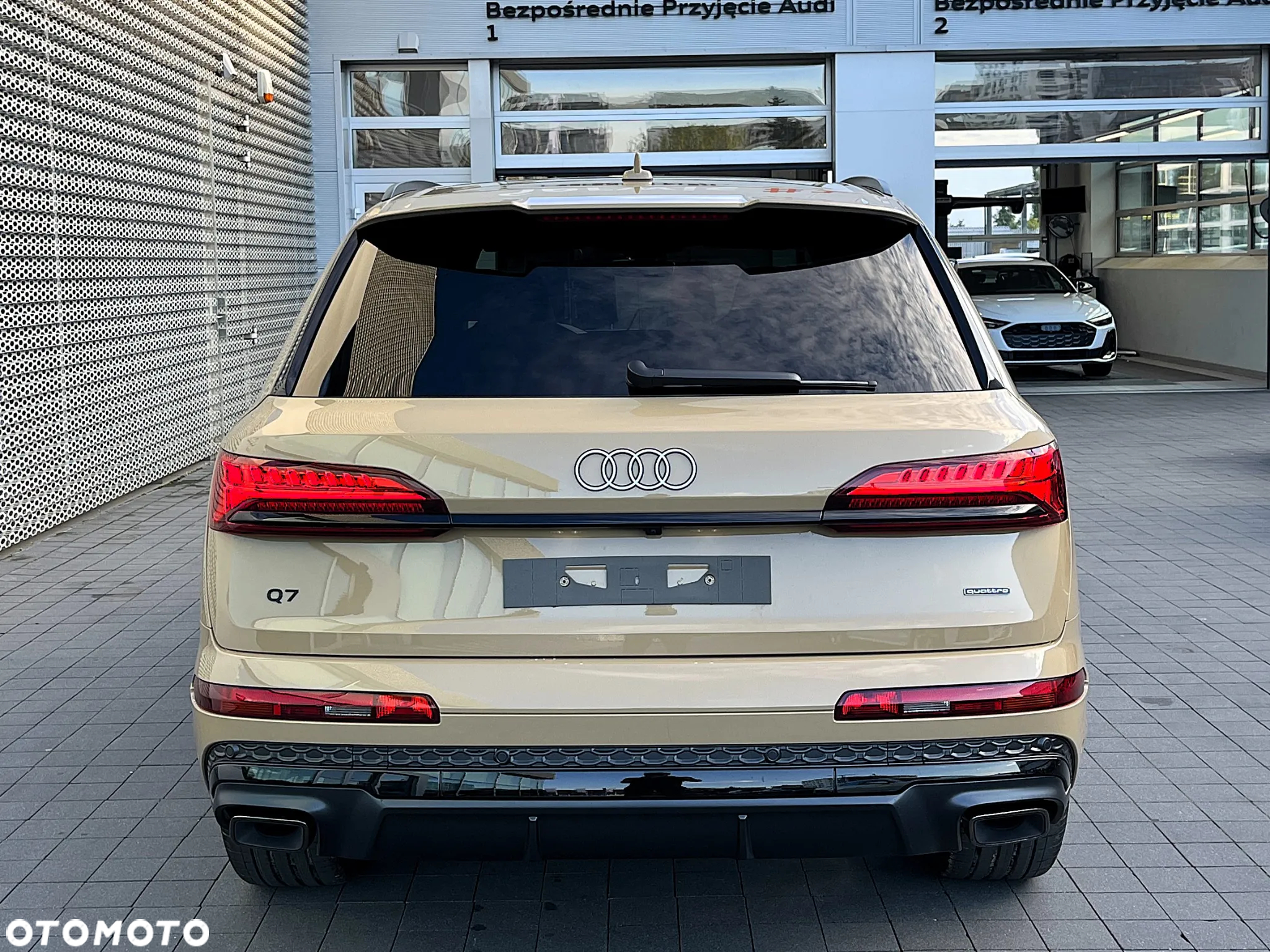 Audi Q7 - 12