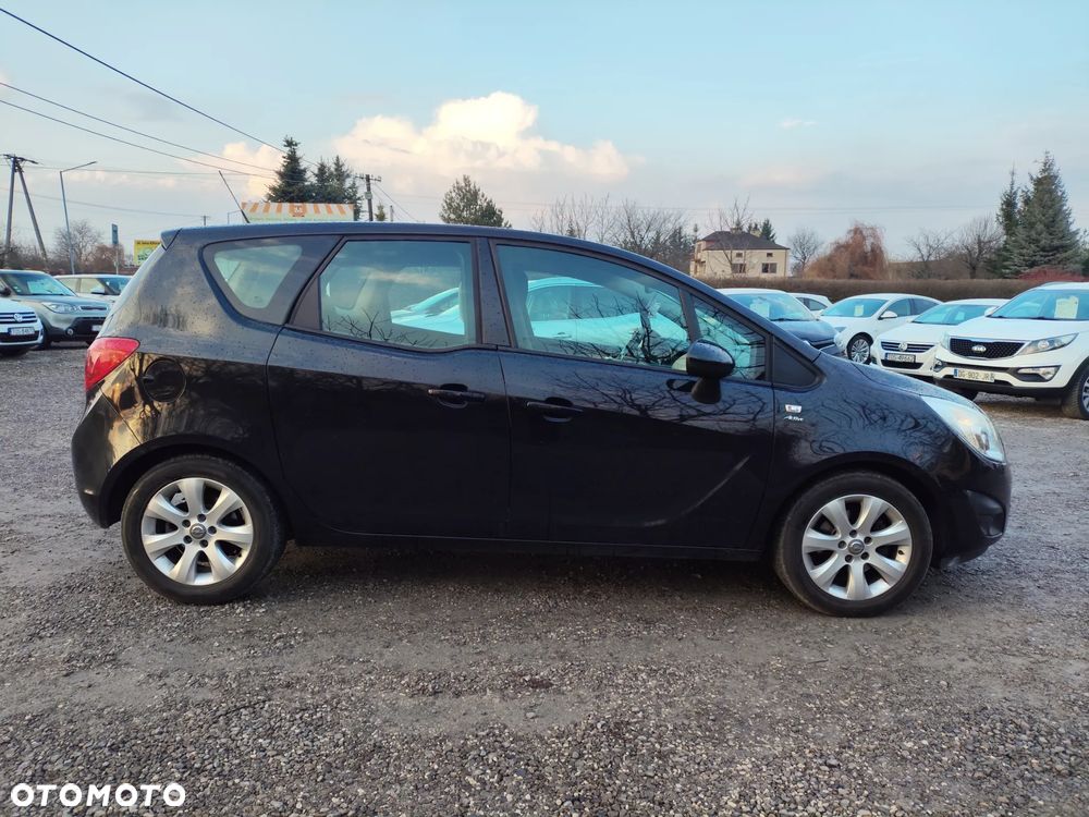 Opel Meriva - 8